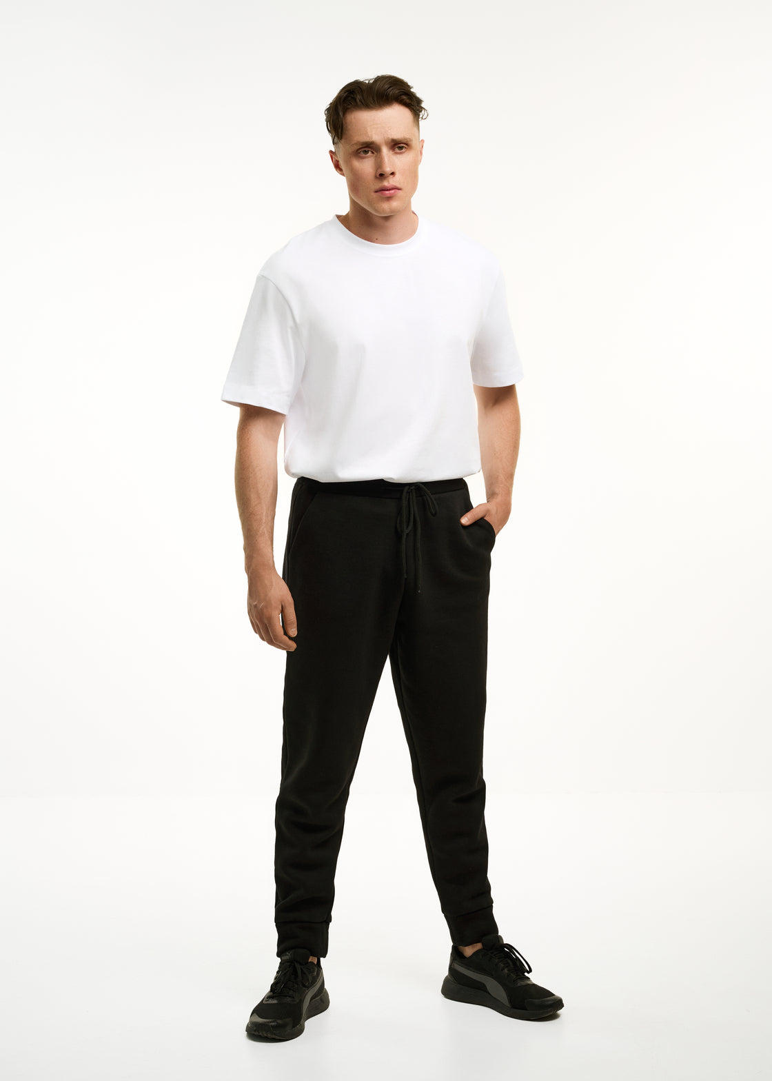 Joggers • 1